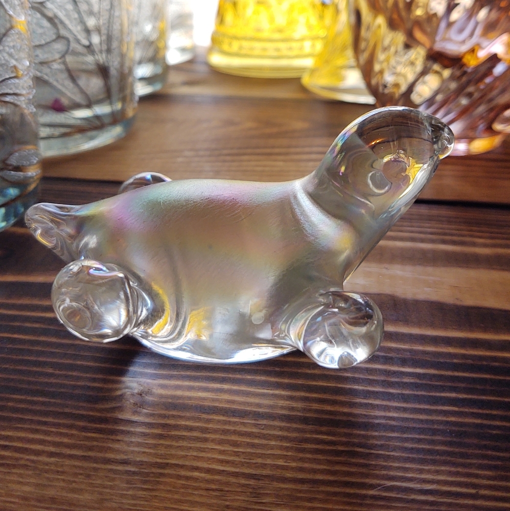Blown Art Glass Iridescent Translucent Paperweight Cute Little Chubby Seal